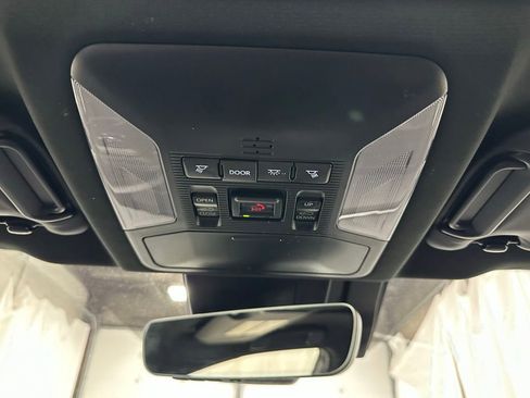 Used 2025 Toyota RAV4 XSE w/ Weather Package AWD/4WD image 40