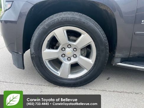 Used 2018 Chevrolet Suburban Premier w/ Max Trailering Package AWD/4WD image 26