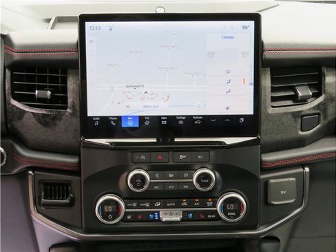 Used 2024 Ford Expedition Max Limited AWD/4WD image 8