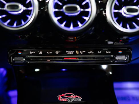 Used 2019 Mercedes-Benz A 220 4MATIC image 32