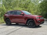 Used 2021 Jeep Grand Cherokee Laredo X image 4