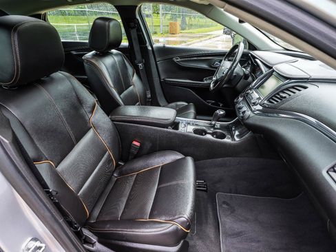 Used 2018 Chevrolet Impala Premier w/ Premier Confidence Package FWD image 41