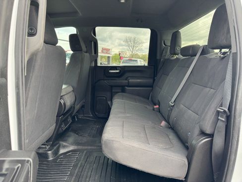 Used 2021 GMC Sierra 2500 4x4 Crew Cab w/ Convenience Package image 16