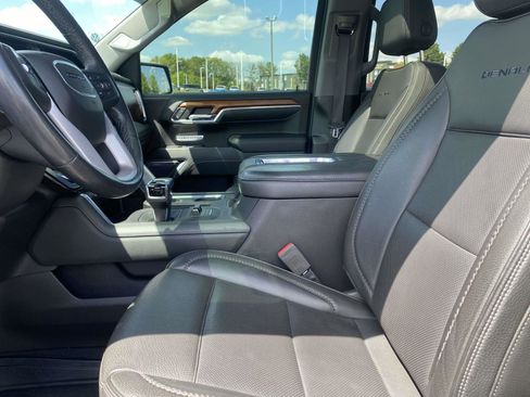 Used 2022 GMC Sierra 1500 Denali AWD/4WD image 15
