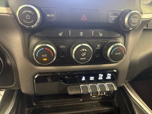 Used 2023 RAM 1500 Big Horn AWD/4WD image 35