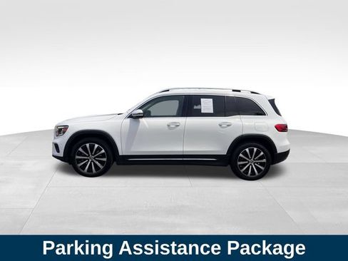Used 2021 Mercedes-Benz GLB 250 w/ Premium Package image 2
