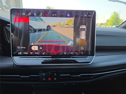 New 2026 Volkswagen GTI SE FWD image 19