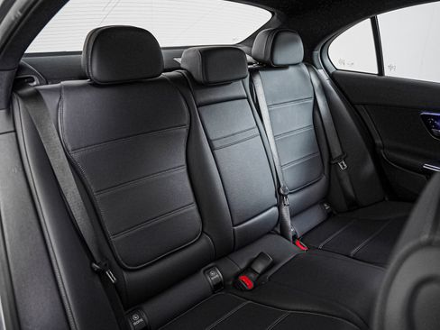 Certified 2026 Mercedes-Benz C 300 Sedan image 10