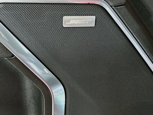 Used 2025 GMC Sierra 1500 SLT AWD/4WD image 17