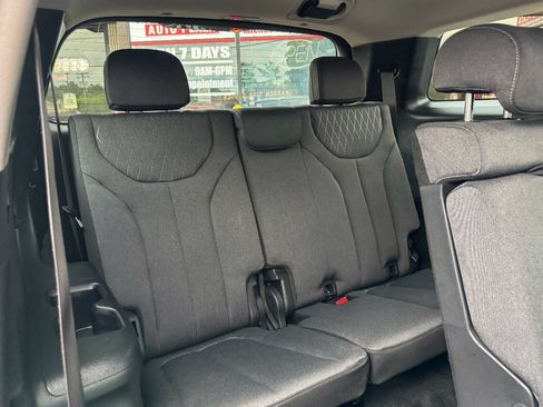 Used 2022 Hyundai Palisade SE AWD/4WD image 16
