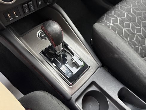 Used 2024 Mitsubishi Outlander Sport LE image 22