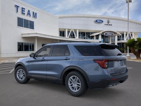 New 2026 Ford Explorer Active w/ Active Comfort Package RWD image 4