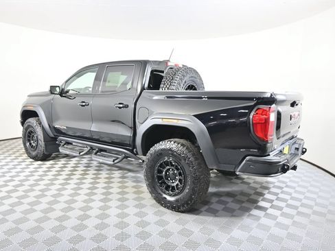 Used 2024 GMC Canyon AT4X w/ AT4X AEV Edition AWD/4WD image 4