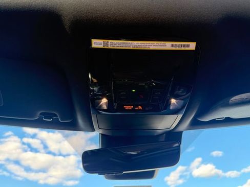 New 2026 Lexus RX 450h AWD image 23