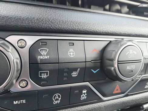 New 2026 Jeep Wrangler Unlimited Sport AWD/4WD image 29