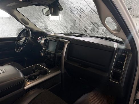 Used 2018 RAM 1500 Sport w/ Sport Premium Group image 12