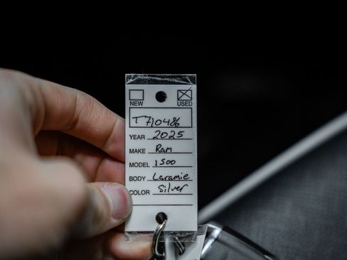Used 2025 RAM 1500 Laramie w/ Night Edition image 57