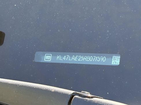 Used 2024 Buick Envista Preferred FWD image 13