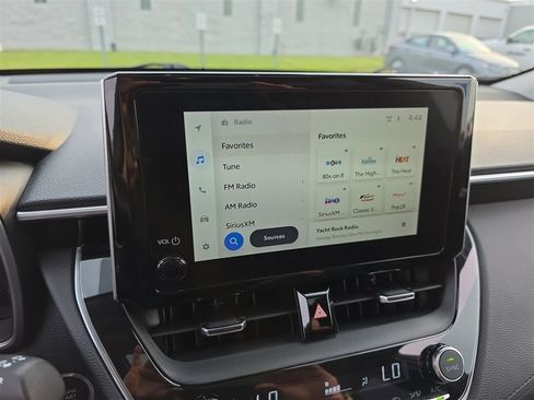 Used 2023 Toyota Corolla Cross XLE w/ Convenience Package image 12