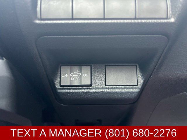Used 2025 Toyota Tacoma SR5 AWD/4WD image 24