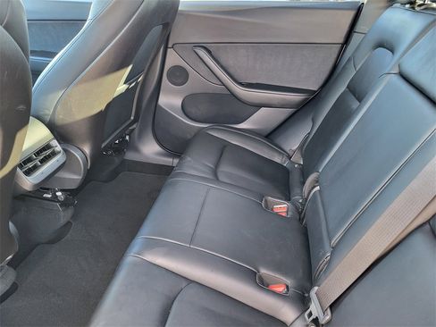 Used 2020 Tesla Model Y Performance image 12