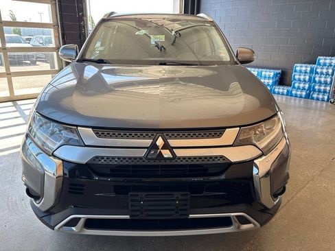 Used 2020 Mitsubishi Outlander SEL AWD/4WD image 3