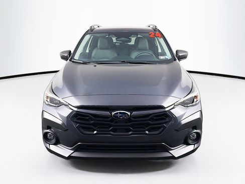 Used 2024 Subaru Crosstrek 2.0i Premium image 3