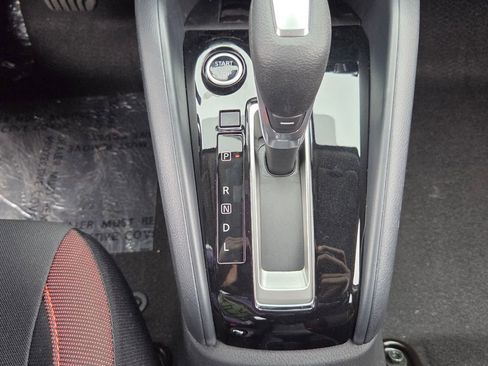 New 2025 Nissan Versa SR w/ Trunk Package FWD image 19