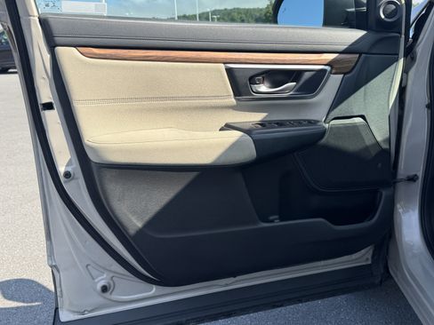 Used 2019 Honda CR-V EX image 15