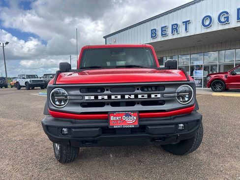 Used 2024 Ford Bronco Big Bend AWD/4WD image 2