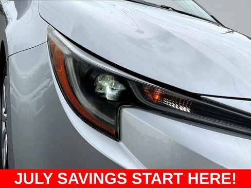 Used 2020 Toyota Corolla LE FWD image 33
