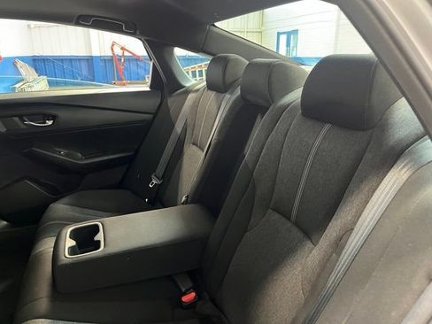 Used 2024 Honda Accord Sport image 19