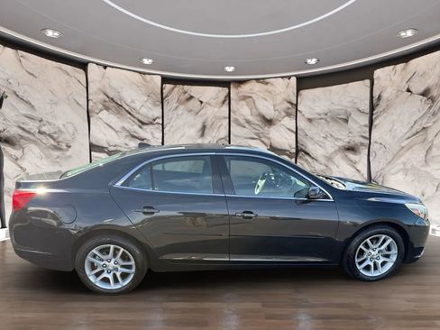 Used 2014 Chevrolet Malibu LT w/ Power Convenience Package image 7
