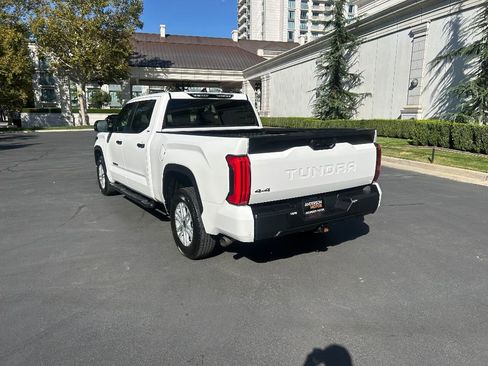 Used 2024 Toyota Tundra SR5 w/ SR5 Convenience Package image 9