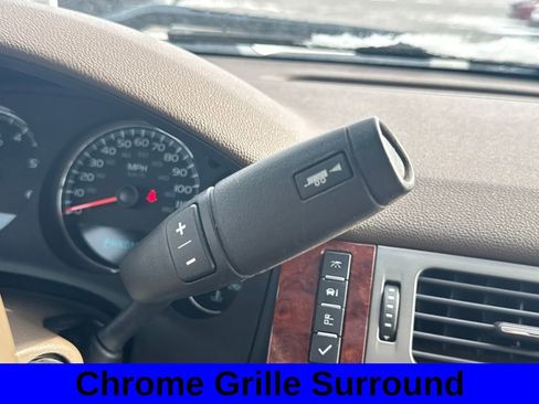 Used 2010 Chevrolet Silverado 1500 LTZ w/ White Diamond Tricoat Edition image 39