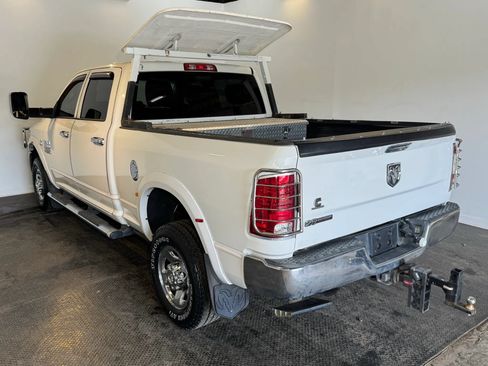 Used 2013 RAM 2500 Tradesman w/ Chrome Appearance Group AWD/4WD image 6