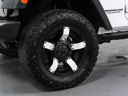 Used 2015 Jeep Wrangler Unlimited Sport image 52