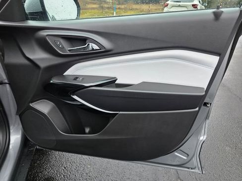 New 2026 Chevrolet Trax LT w/ LT Convenience Package image 19