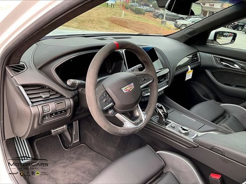 Used 2023 Cadillac CT5 V Blackwing image 13