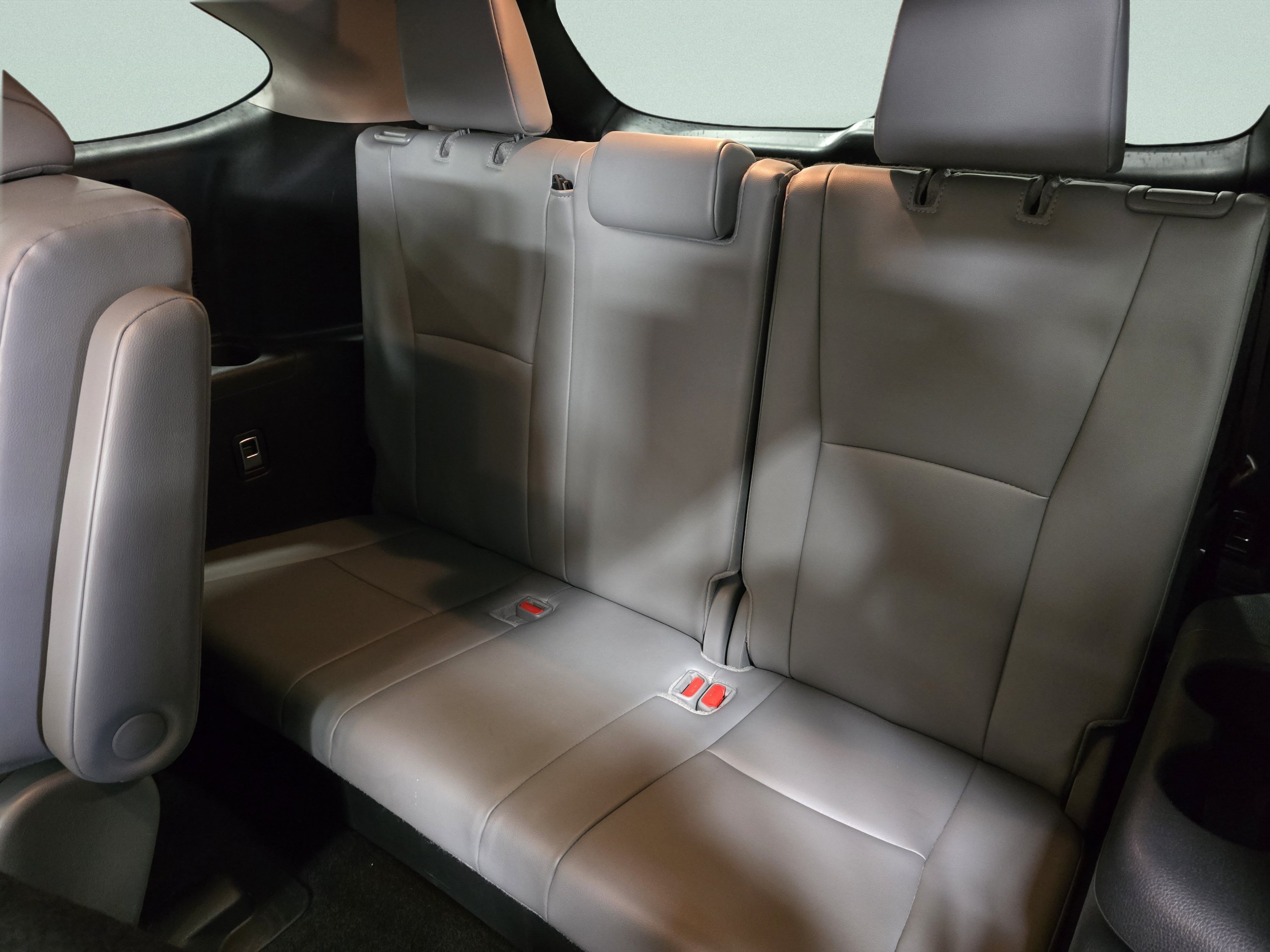 Certified 2026 Toyota Highlander XLE AWD/4WD image 8