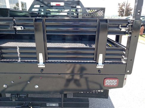 New 2023 Ford F550 4x4 Regular Cab Super Duty image 18