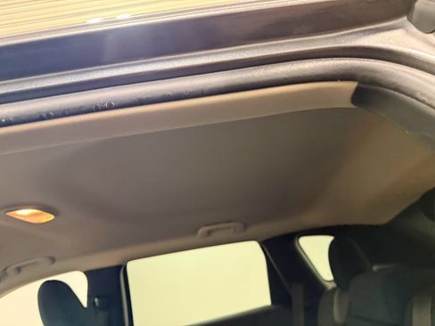 Used 2014 Jeep Cherokee Latitude FWD image 49