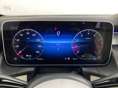 Used 2026 Mercedes-Benz GLC 300 4MATIC image 20