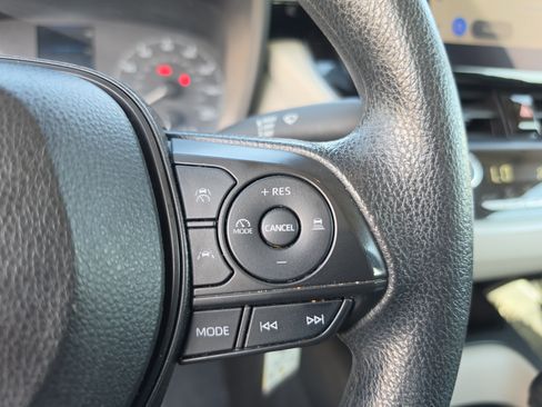 Used 2024 Toyota Corolla LE FWD image 22
