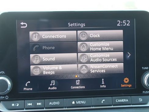 Used 2022 Nissan Rogue SL FWD image 25