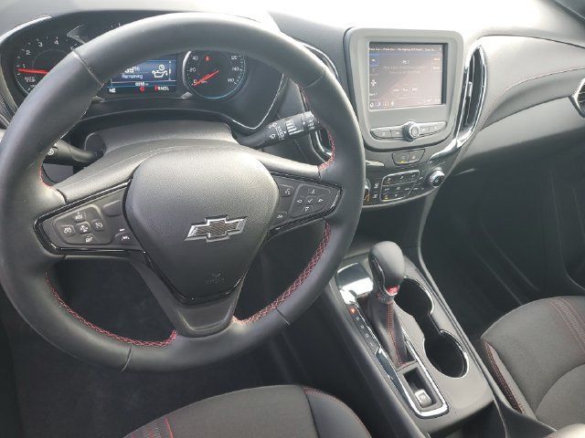 Certified 2024 Chevrolet Equinox RS FWD image 18