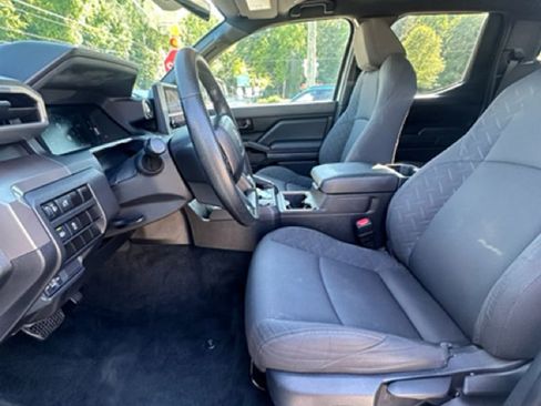 Used 2024 Toyota Tacoma SR5 RWD image 25