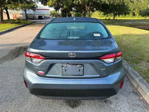 Used 2026 Toyota Corolla LE FWD image 5