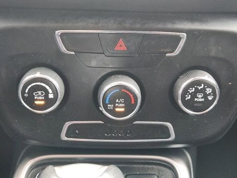 Used 2017 Jeep Compass Sport image 17