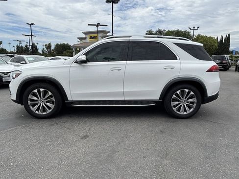 Used 2021 Mercedes-Benz GLE 350 w/ Premium Package image 2